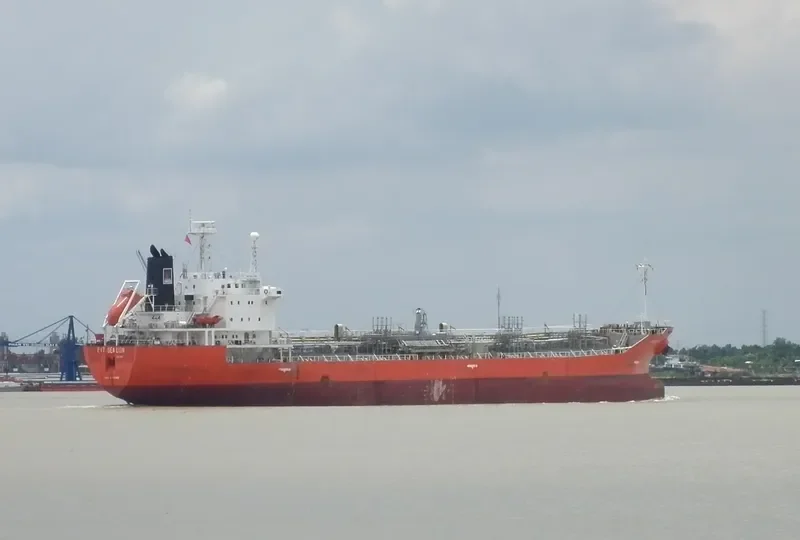 PVT SEA LION Tanker IMO 9123362 photo 10