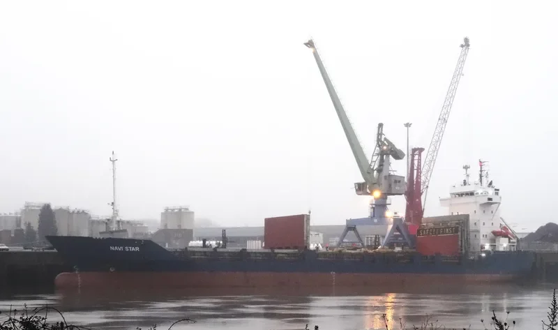 NAVI STAR Container Ship IMO 9123506 photo 10