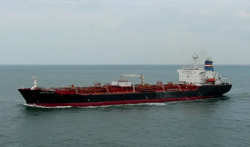 MELATI DUA Tanker IMO 9123661 photo 8