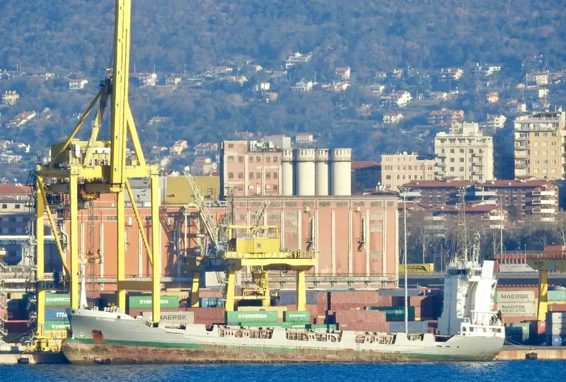 JAOHAR CHALLENGER Container Ship IMO 9123790