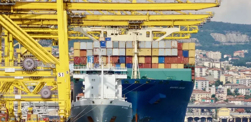 JAOHAR CHALLENGER Container Ship IMO 9123790 photo 10