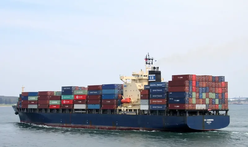 CANBERRA Container Ship IMO 9124354 photo 9
