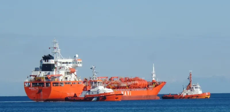LARIS Tanker IMO 9125231 photo 8