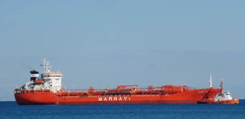 LARIS Tanker IMO 9125231 photo 9