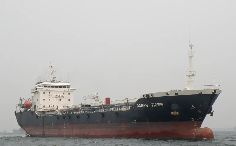 GLOBAL PEAK Tanker IMO 9125712 photo 7