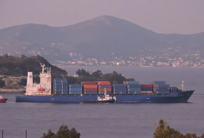 TOMRIZ A Container Ship IMO 9126754 photo 4