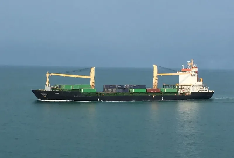 LUZON Container Ship IMO 9126962