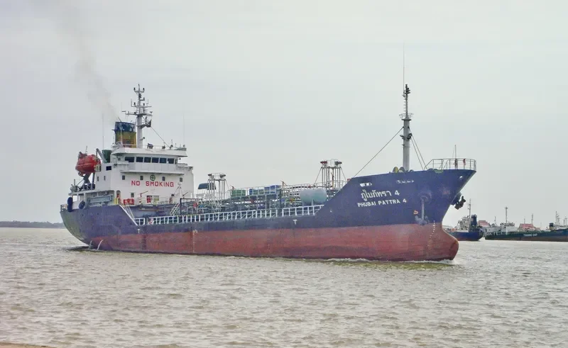 PHUBAI PATTRA 4 Tanker IMO 9127447 photo 3