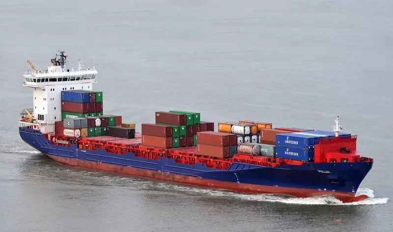 EGY FUTURE Container Ship IMO 9127538 photo 9