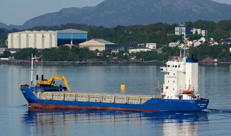 HAV ATLANTIC Container Ship IMO 9129122 photo 4