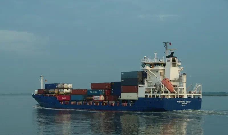 ATLANTIC COAST Container Ship IMO 9129469 photo 3