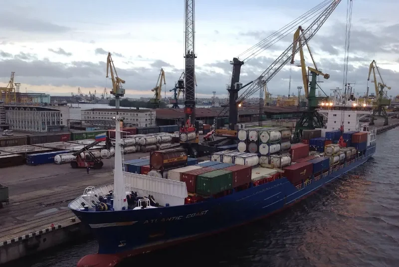 ATLANTIC COAST Container Ship IMO 9129469 photo 8