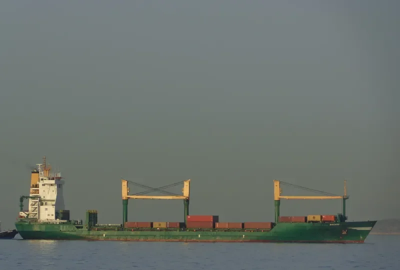 MAC Container Ship IMO 9129809 photo 2