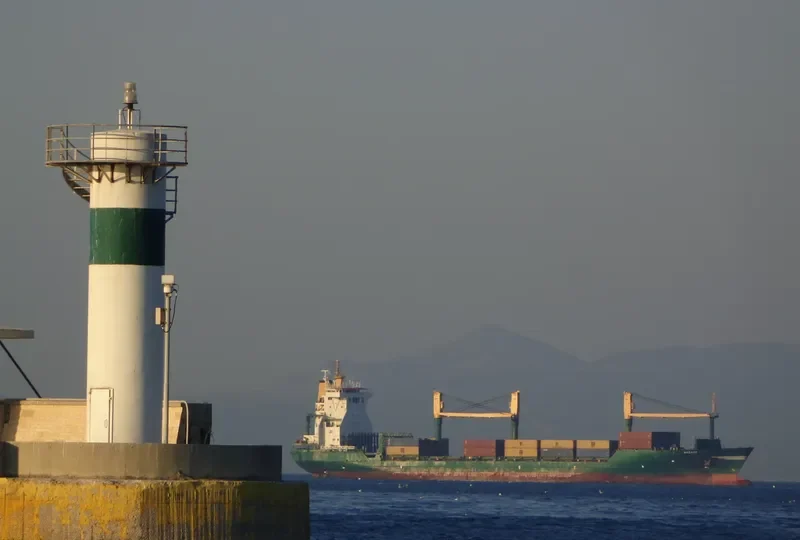 MAC Container Ship IMO 9129809 photo 3