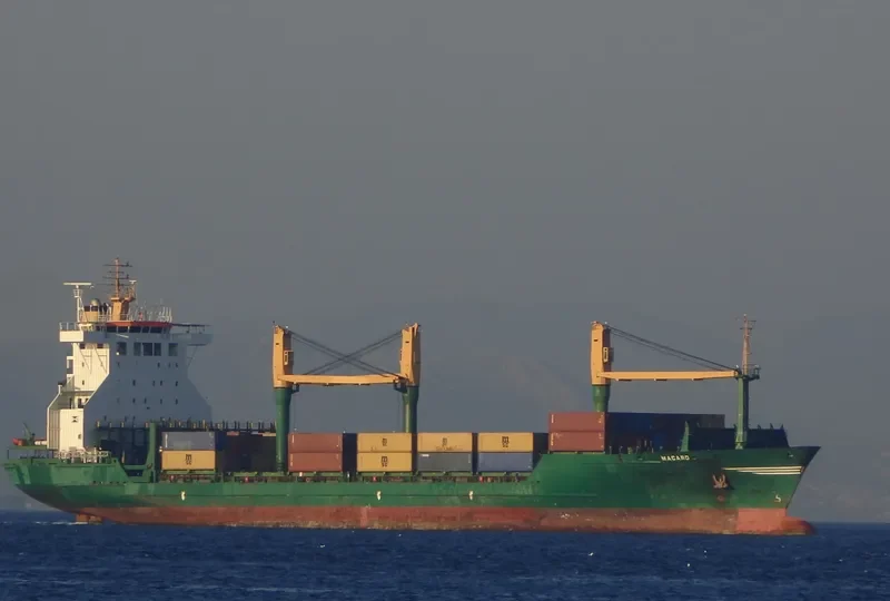 MAC Container Ship IMO 9129809 photo 4