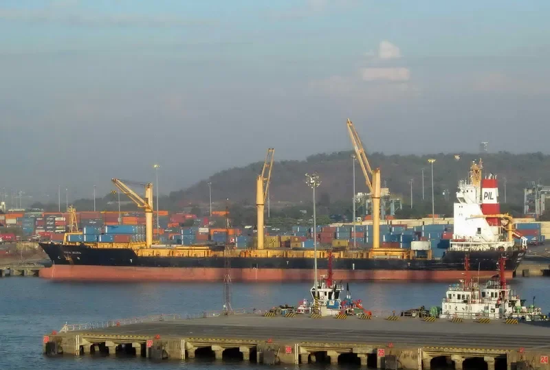 KOTA JELITA Container Ship IMO 9130169 photo 3