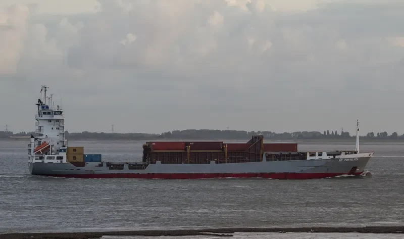 BF FORTALEZA Container Ship IMO 9130432 photo 7