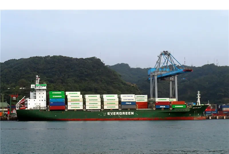 EVER ALLY Container Ship IMO 9130511 photo 2