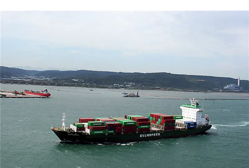 UNI ADROIT Container Ship IMO 9130559 photo 4