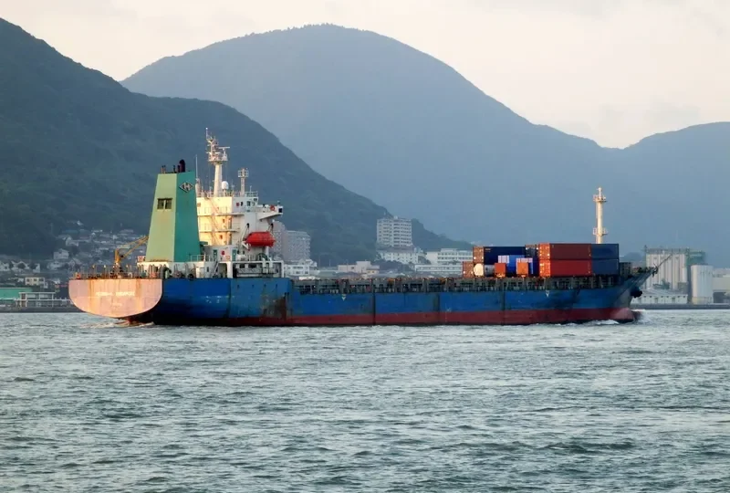 HEUNG A SINGAPORE Container Ship IMO 9131060 photo 9