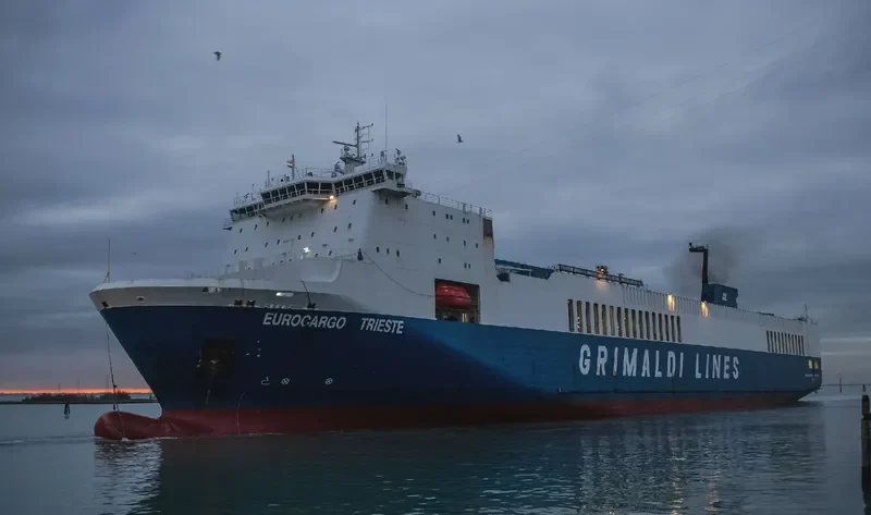 EUROCARGO TRIESTE Ro-Ro IMO 9131515 photo 6