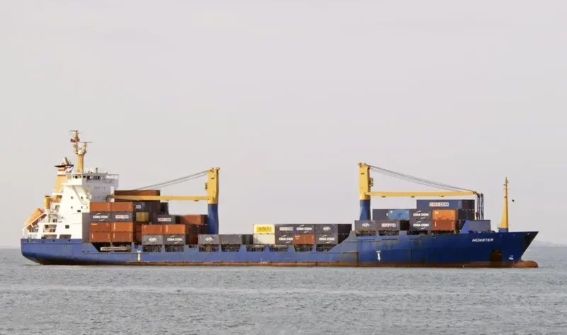 MUNSTER Container Ship IMO 9131802
