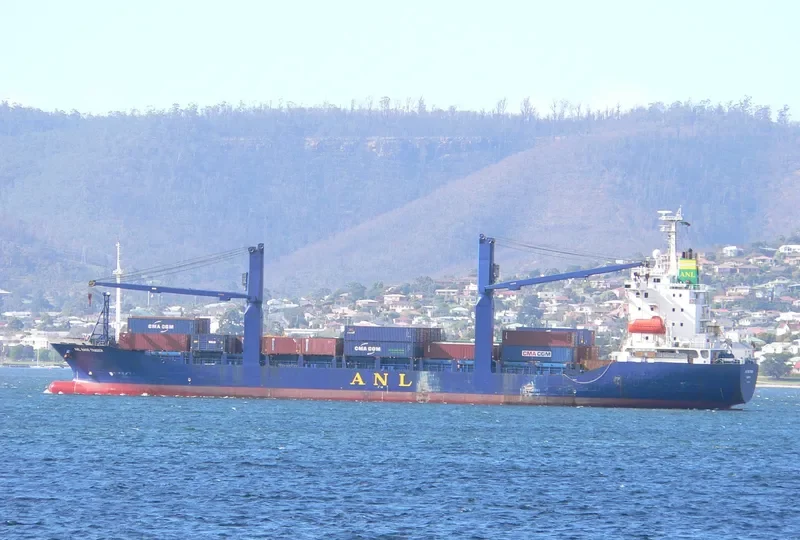 DIANA K Container Ship IMO 9132399 photo 9
