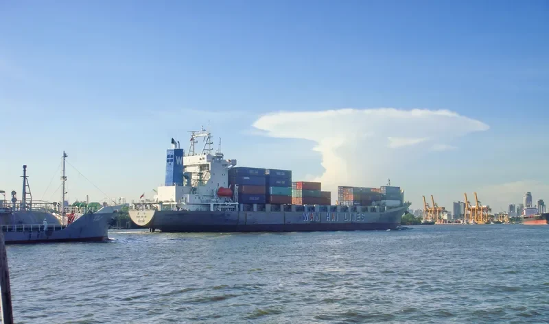 WAN HAI 161 Container Ship IMO 9132894 photo 2