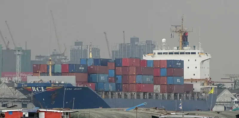 KAMA BHUM Container Ship IMO 9133331 photo 2