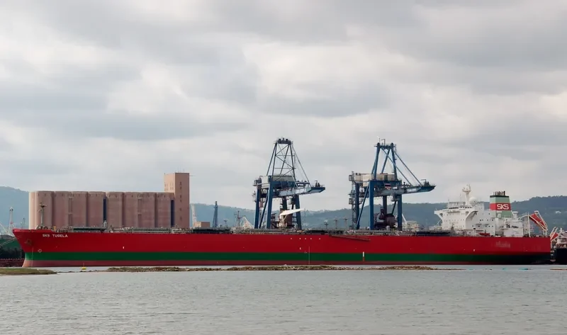 SKS TUGELA Tanker IMO 9133460 photo 4