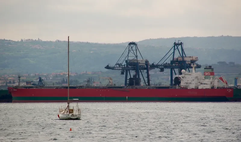 SKS TUGELA Tanker IMO 9133460 photo 5