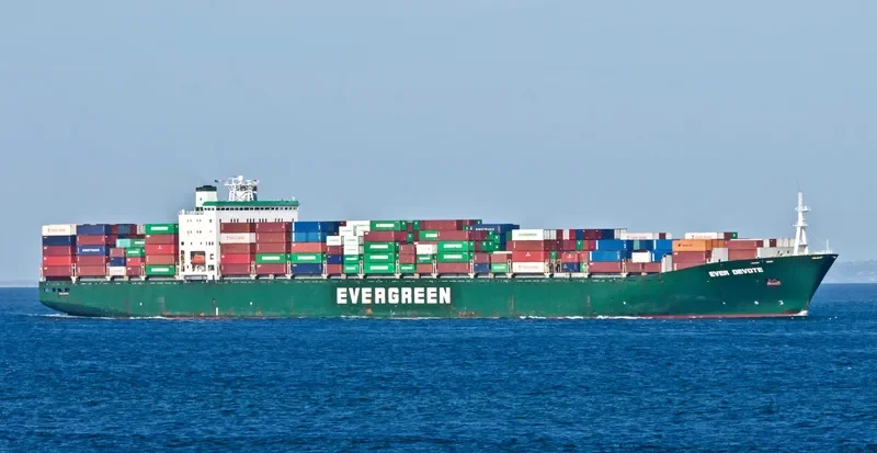 EVER DEVOTE Container Ship IMO 9134268 photo 2