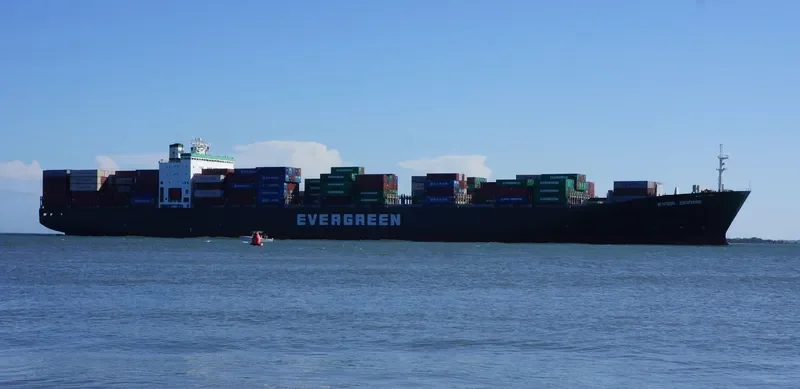 EVER DIVINE Container Ship IMO 9134282 photo 2