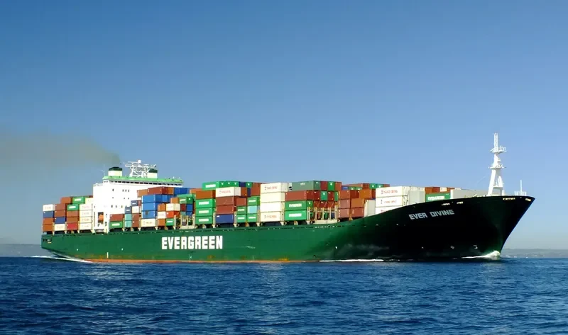 EVER DIVINE Container Ship IMO 9134282 photo 6