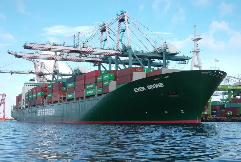 EVER DIVINE Container Ship IMO 9134282 photo 10