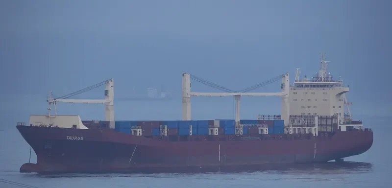 TAURUS 1 Container Ship IMO 9134593