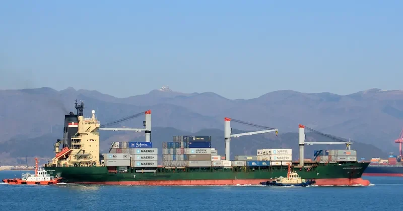 OEL LANKA Container Ship IMO 9134660 photo 6