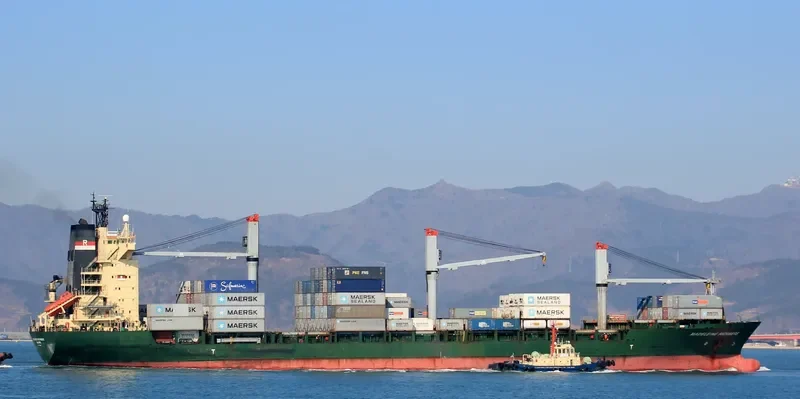 OEL LANKA Container Ship IMO 9134660 photo 7