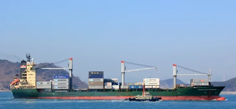 OEL LANKA Container Ship IMO 9134660 photo 8