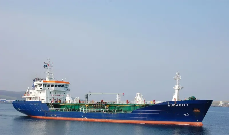 UNITED SPIRIT 1 Tanker IMO 9134751 photo 8