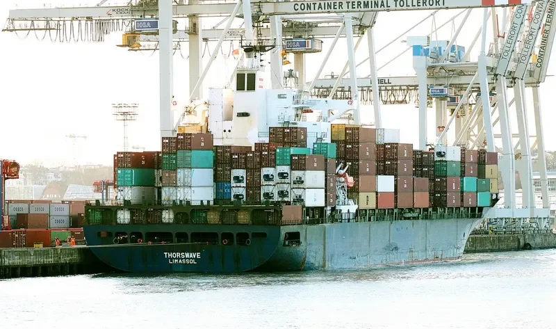 MSC JEANNE Container Ship IMO 9135638 photo 6