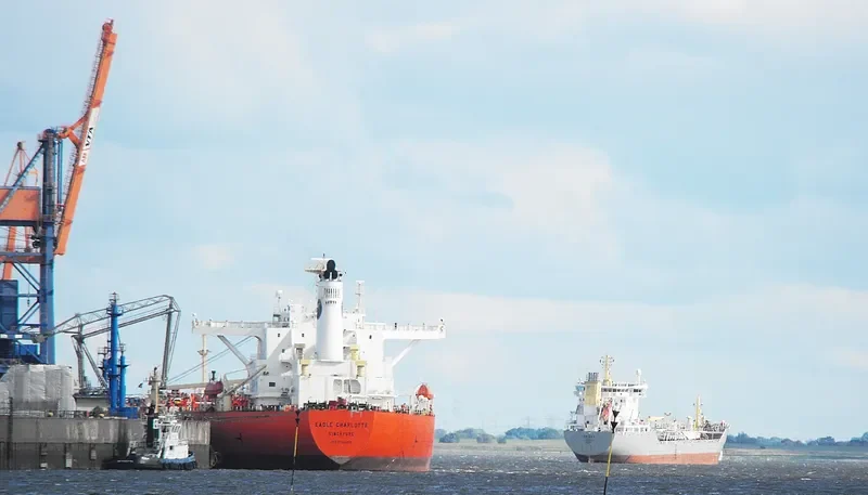 FOREVER Tanker IMO 9136058 photo 2