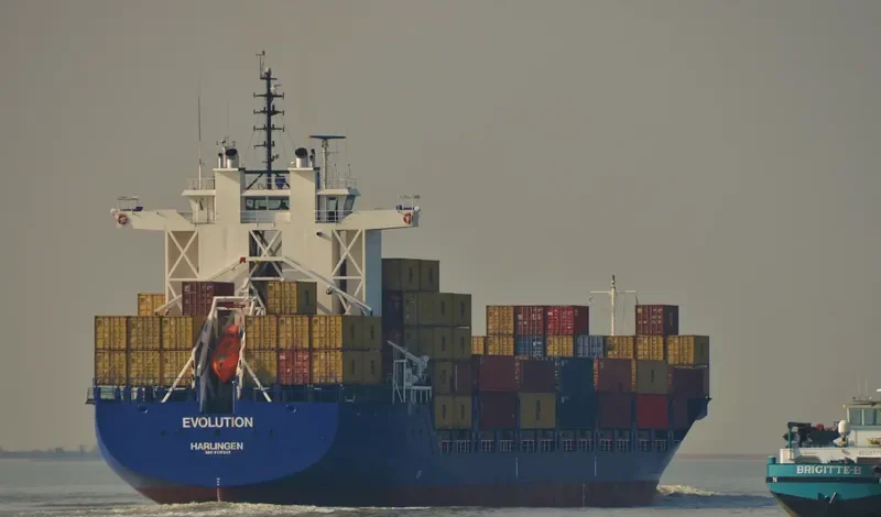 BAL BOAN Container Ship IMO 9136228 photo 3