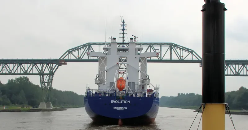 BAL BOAN Container Ship IMO 9136228 photo 5