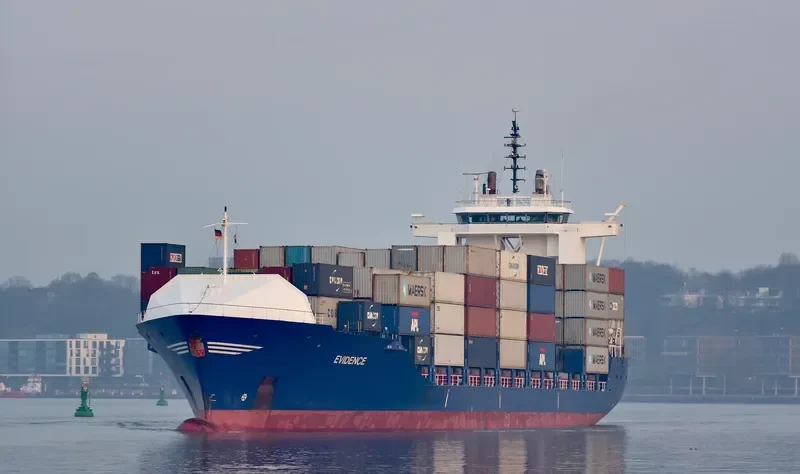 NIIGATA TRADER Container Ship IMO 9136230 photo 3