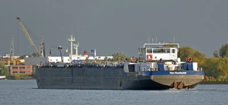 VON HUMBOLDT Tanker IMO 9136395 photo 7