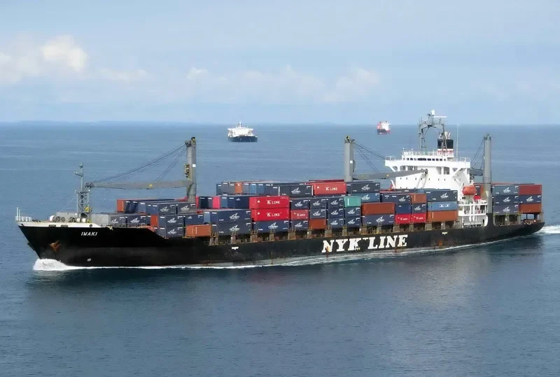 LIBRA Container Ship IMO 9137571 photo 4