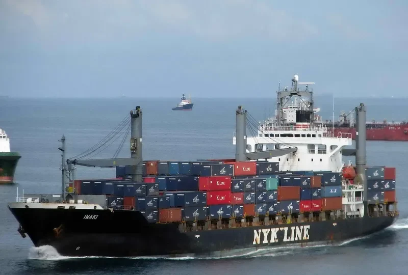 LIBRA Container Ship IMO 9137571 photo 5