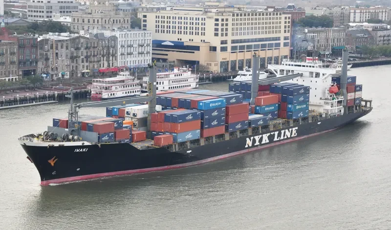 LIBRA Container Ship IMO 9137571 photo 9