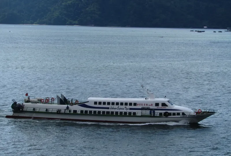LABUAN EXPRESS TIGA Passenger Ship IMO 9137662